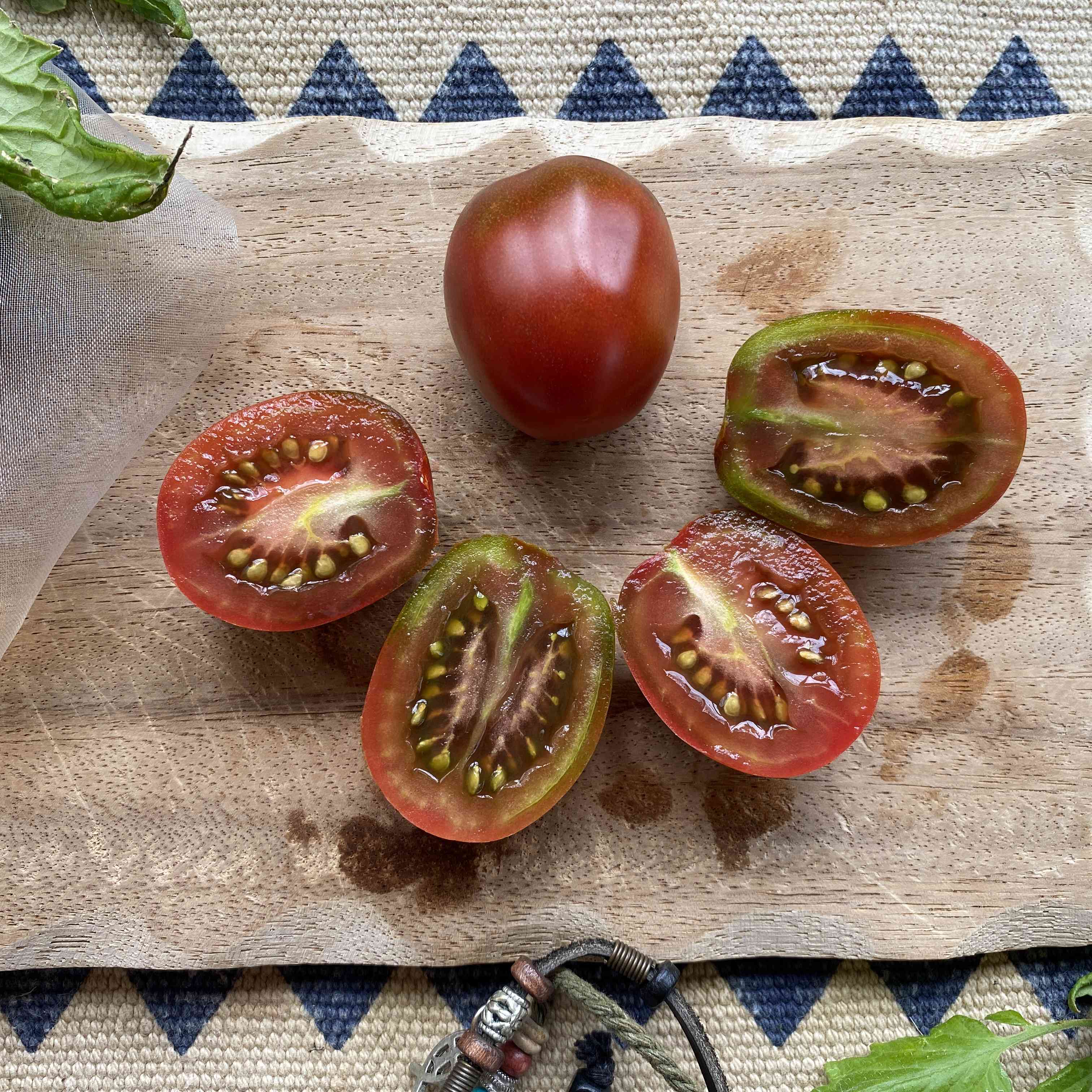 Tomatensaatgut Purple Tsunshigo